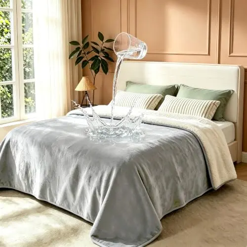 gogobunny Sherpa Fleece Waterproof Blanket in grey